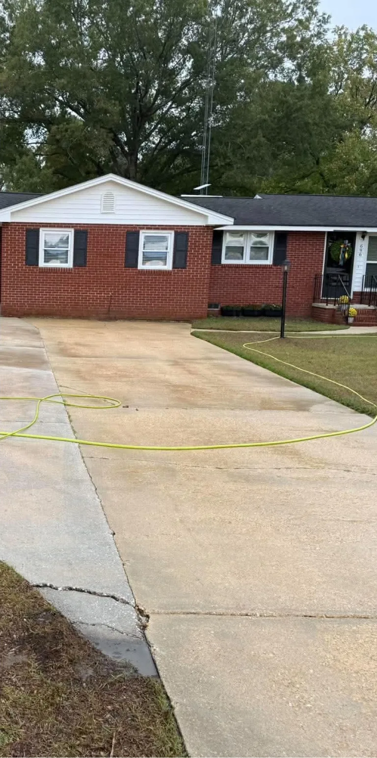 Same ranch driveway after concrete cleaning